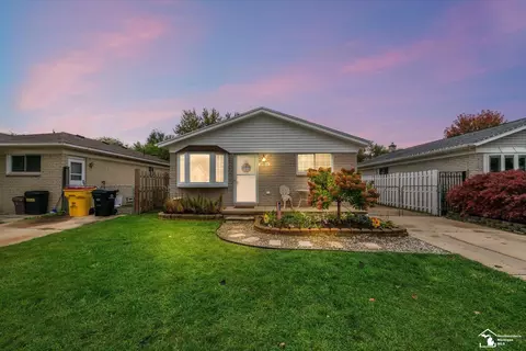 25814 Reeck, Woodhaven, MI 48183