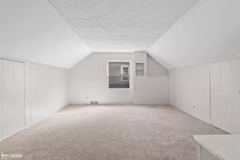 Bedroom - 1781 Brys Dr, Grosse Pointe Woods, MI 48236 photo 4 of 5
