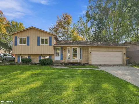 34310 Lakewood, Chesterfield, MI 48047