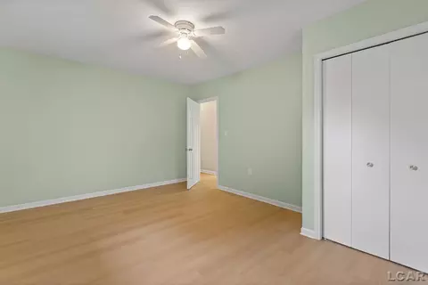 Bedroom - 19225 Us Hwy 27, Marshall, MI 49068 photo 4 of 6