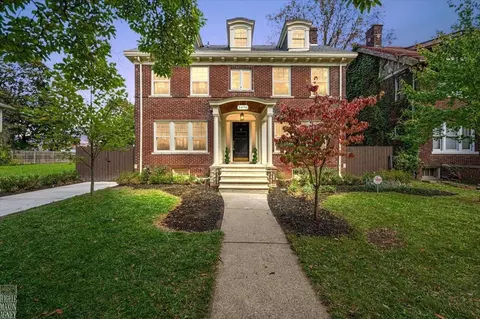 3496 Burns, Detroit, MI 48214