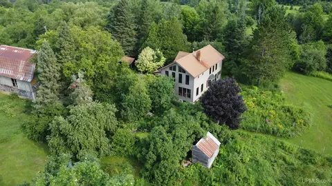 5720 N Jarvinen, Eben Junction, MI 49825
