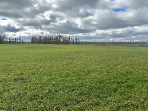 V/l Hetherton, Johannesburg, MI 49751