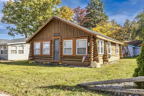110 3rd, Prudenville, MI 48651