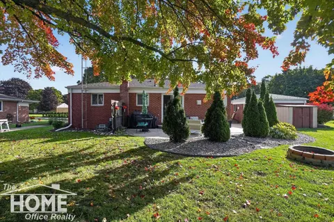 Exterior - 1209 Willow, Owosso, MI 48867 photo 3 of 3