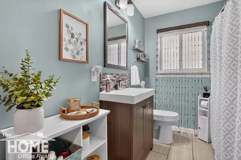 Bath - 1209 Willow, Owosso, MI 48867 photo 1 of 1