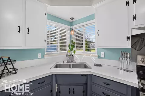 Kitchen - 1209 Willow, Owosso, MI 48867 photo 2 of 3