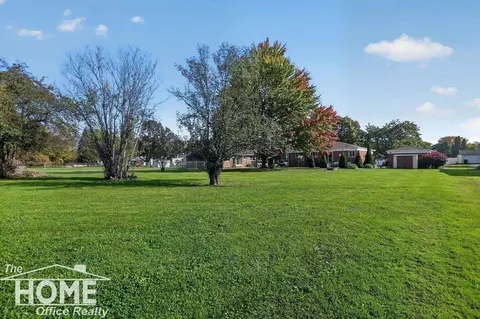 Exterior - 1209 Willow, Owosso, MI 48867 photo 2 of 3