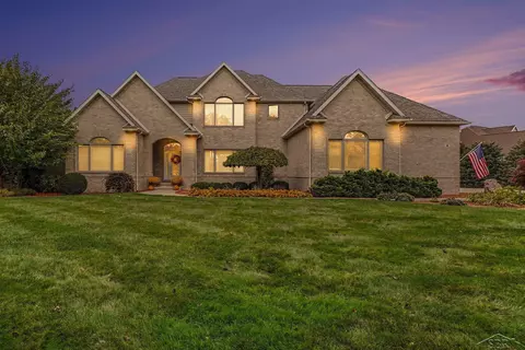 4 Sawmill Crk, Saginaw, MI 48603