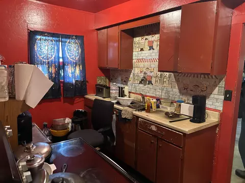 139 Edwin, Flint, MI 48505 photo 4