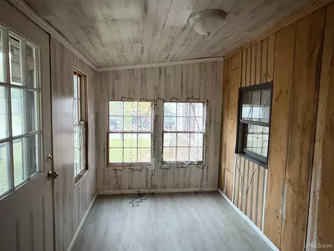 Exterior - W5122` 5th, Vulcan, MI 49892 photo 3 of 4