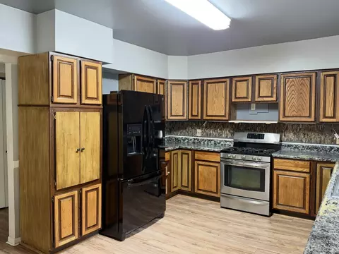 Kitchen - W5122` 5th, Vulcan, MI 49892 photo 2 of 6