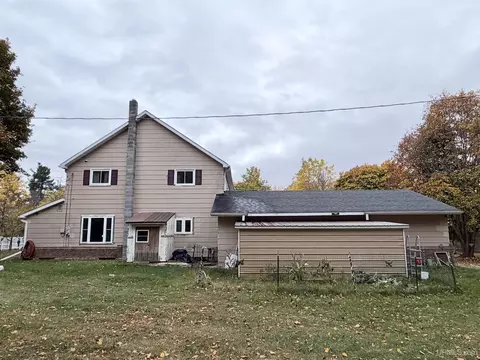 Exterior - W5122` 5th, Vulcan, MI 49892 photo 2 of 4