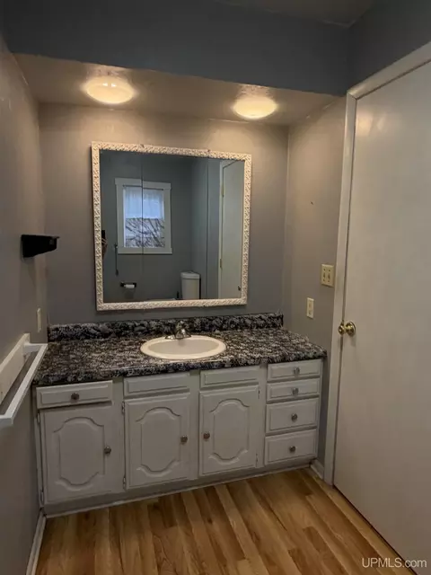 Bath - W5122` 5th, Vulcan, MI 49892 photo 2 of 6