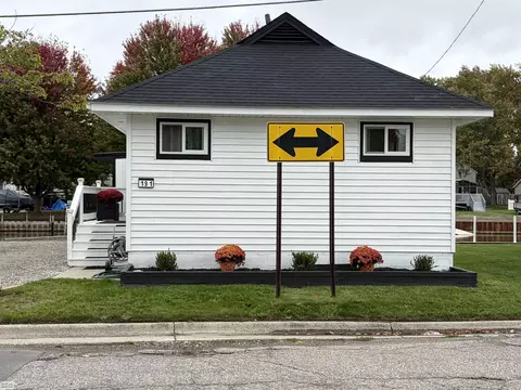 191 S Belle Riv, Marine City, MI 48039