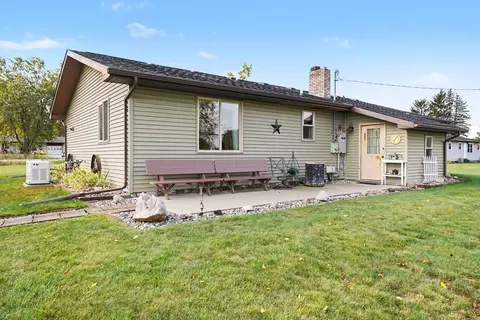 Exterior - 736 W Parish, Kawkawlin, MI 48631 photo 1 of 5