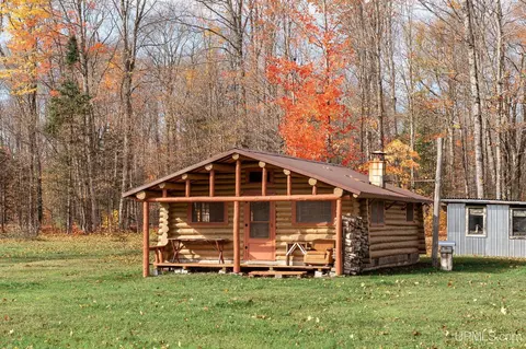 491 County Road Ooc, Skandia, MI 49885