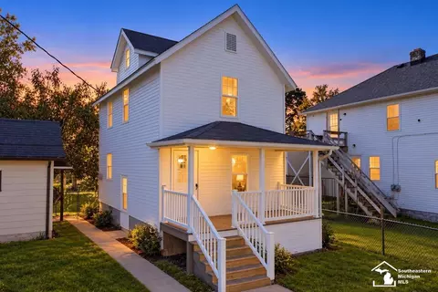Exterior - 902 E 8th #906 EIGHTH, Monroe, MI 48161 photo 3 of 6