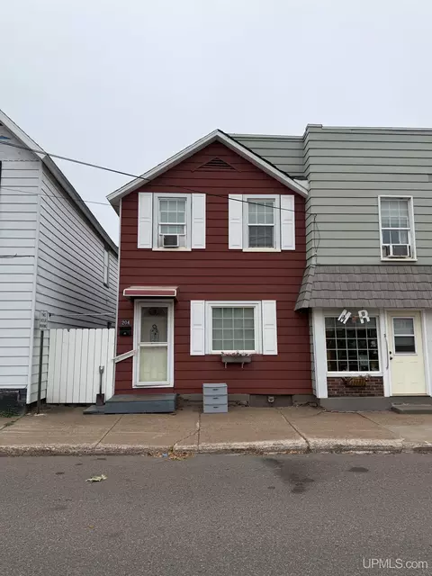 Exterior - 200 202 204 S Pne, Ishpeming, MI 49849 photo 2 of 7