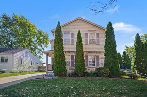 17786 Common, Roseville, MI 48066