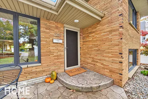 Exterior - 516 Clark, Owosso, MI 48867 photo 1 of 3