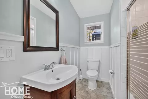 Bath - 516 Clark, Owosso, MI 48867 photo 1 of 3