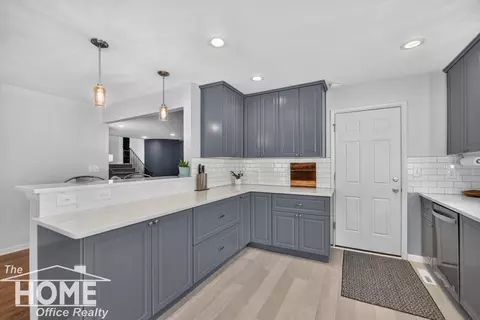 Kitchen - 516 Clark, Owosso, MI 48867 photo 2 of 6