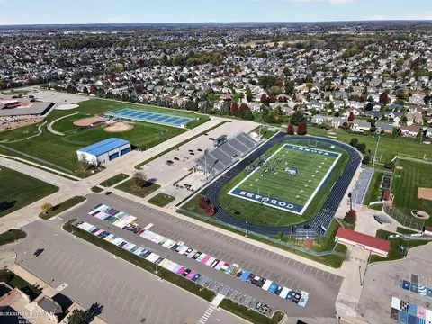 View/Area - 47857 Kent, Macomb, MI 48044 photo 15 of 16