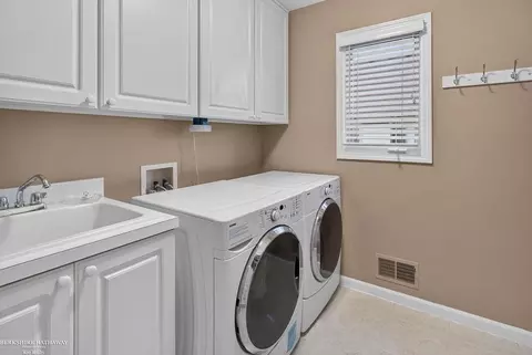 Other - 47857 Kent, Macomb, MI 48044 photo 6 of 15