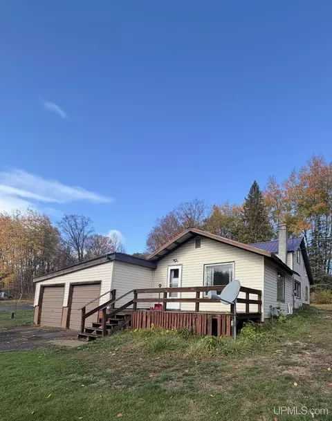 w1510 County Road N, Niagara, WI 54151