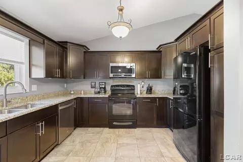 Kitchen - 1178 Sutton, Adrian, MI 49221 photo 2 of 4
