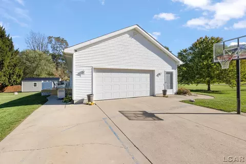 Exterior - 1178 Sutton, Adrian, MI 49221 photo 5 of 8
