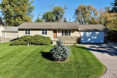 1246 W Grand Blanc, Grand Blanc, MI 48439