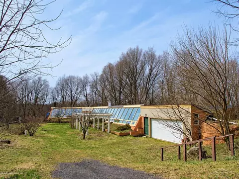 8000 Laingsburg, Laingsburg, MI 48848