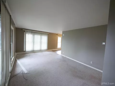 Living - 20840 Royce, Hancock, MI 49930 photo 2 of 2