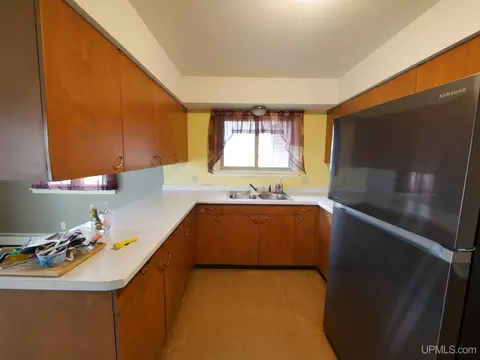 Kitchen - 20840 Royce, Hancock, MI 49930 photo 3 of 5