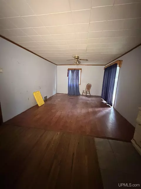 Living - 6031 2715, Brampton, MI 49837 photo 1 of 1