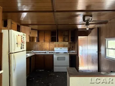 5353 Plank, Adrian, MI 49221 photo 6