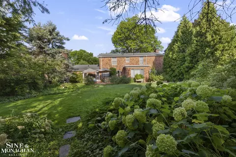 Exterior - 332 Kercheval, Grosse Pointe Farms, MI 48236 photo 11 of 16