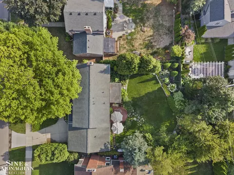 View/Area - 332 Kercheval, Grosse Pointe Farms, MI 48236 photo 3 of 3