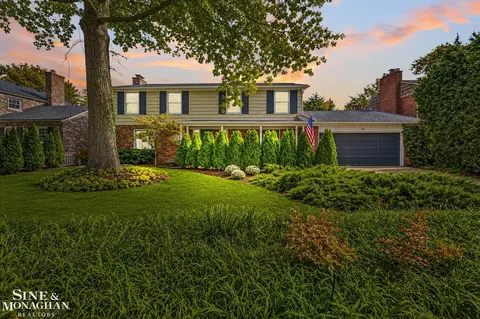 Exterior - 332 Kercheval, Grosse Pointe Farms, MI 48236 photo 16 of 16