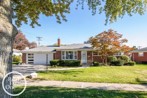 22010 Marter, Saint Clair Shores, MI 48080