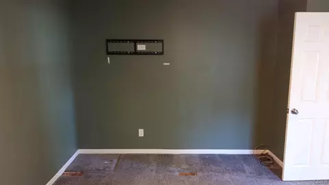 Bedroom - 808 Shady, Tecumseh, MI 49286 photo 5 of 11