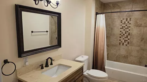 Bath - 808 Shady, Tecumseh, MI 49286 photo 1 of 7