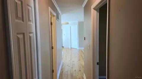 Entry Way - 808 Shady, Tecumseh, MI 49286 photo 1 of 1