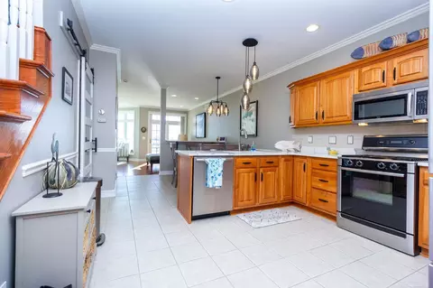 Kitchen - 9988 Tashmoo, Algonac, MI 48001 photo 4 of 4
