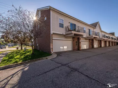 Exterior - 502 Kaye Lani, Monroe, MI 48161 photo 3 of 4