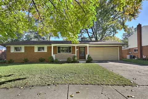 36734 Theodore, Clinton Township, MI 48035