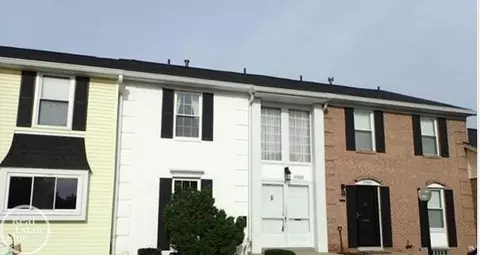 37479 Charter Oaks, Clinton Township, MI 48036