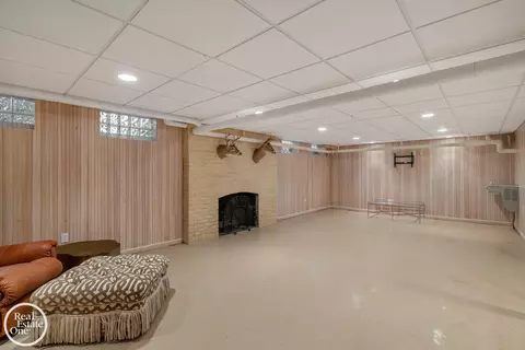 1012 Kensington, Grosse Pointe Park, MI 48230 photo 63